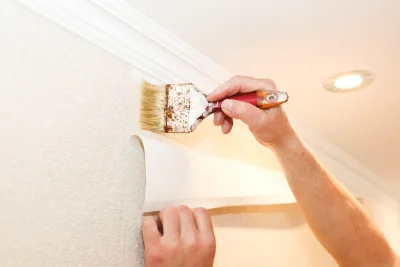 Pose de papier peint à Beaumontel — revêtements muraux et toiles de verre